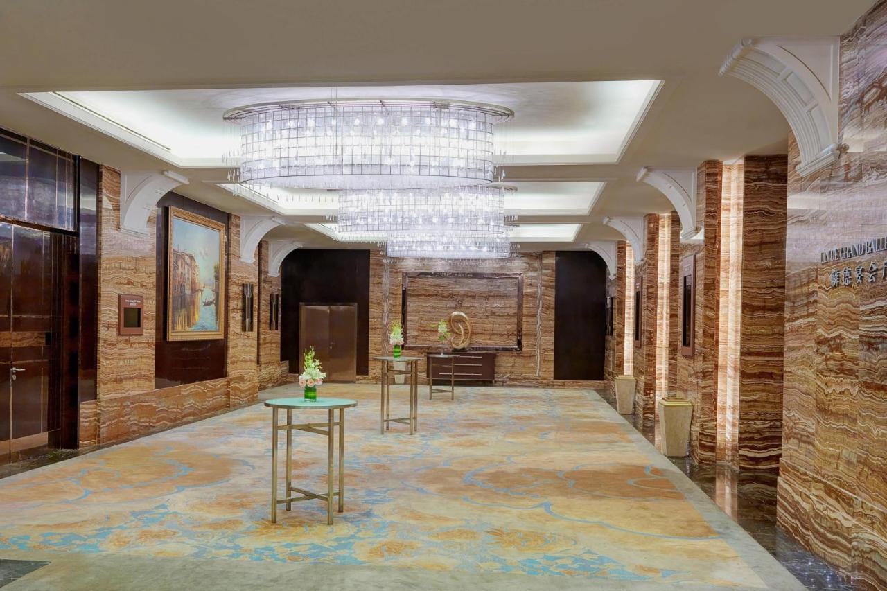 Sheraton Xi'An North City Hotel Exterior foto